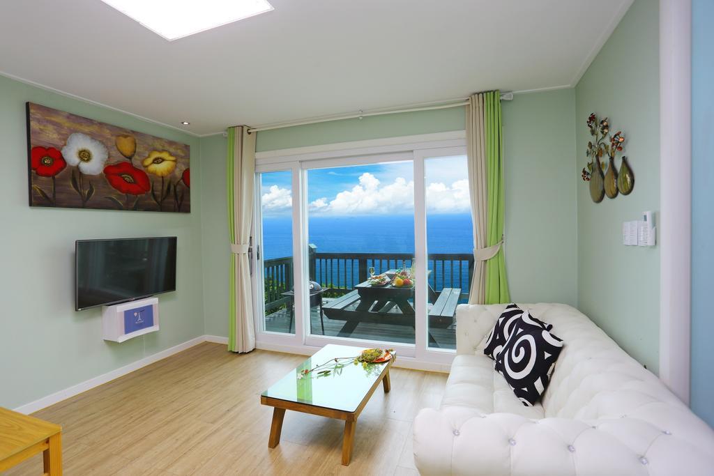 Villa Montmartre Namhae Exterior foto